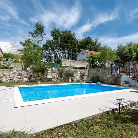 Feriehus Family Friendly House With A Swimming Pool Radovin, Zadar - 21307 Ražanac