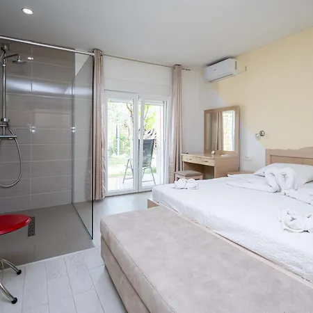 Family Friendly House With A Swimming Pool Radovin, Zadar - 21307 * Ražanac