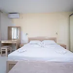 Vakantiehuis Family Friendly House With A Swimming Pool Radovin, Zadar - 21307 *