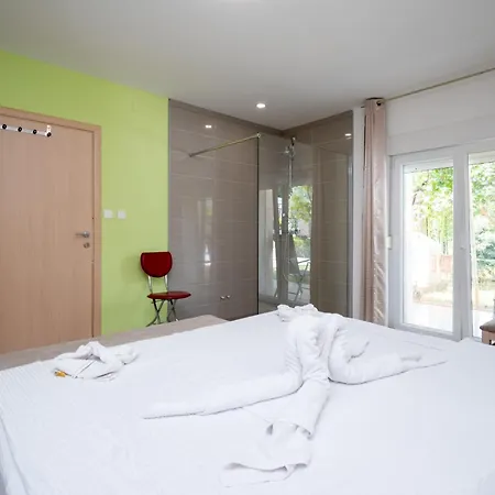 Family Friendly House With A Swimming Pool Radovin, Zadar - 21307