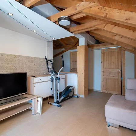 Casa de Férias Family Friendly House With A Swimming Pool Radovin, Zadar - 21307 *