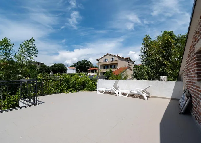 Family Friendly House With A Swimming Pool Radovin, Zadar - 21307 Prázdninový dům Ražanac