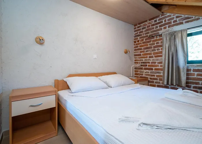 Family Friendly House With A Swimming Pool Radovin, Zadar - 21307 Prázdninový dům Ražanac