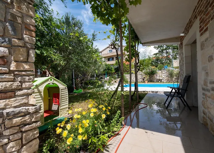 Family Friendly House With A Swimming Pool Radovin, Zadar - 21307 Prázdninový dům *